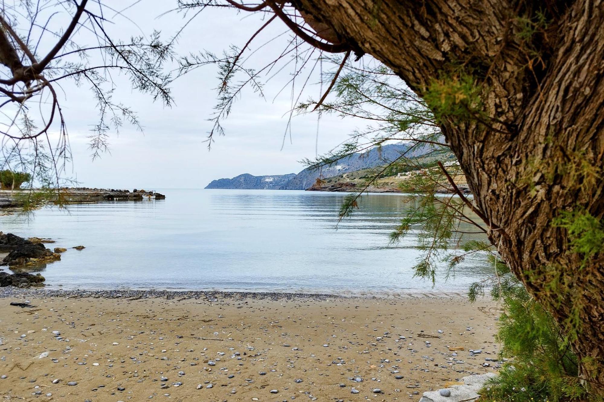 Tholos Alexandra'S Beachfront House Kavúszi Kültér fotó